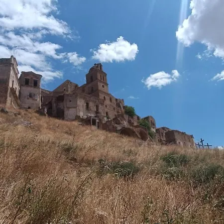Casa Angela بيستيشي